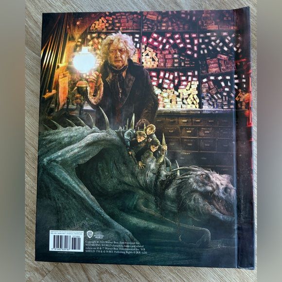 A Pop-Up Guide To Diagon Alley And Beyond (From The Films on Harry Potter) - Picture 8 of 16